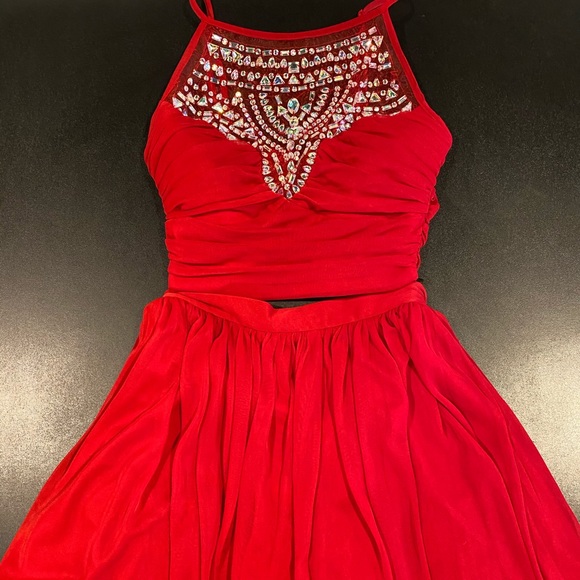B Darlin Dresses & Skirts - dress (formal)